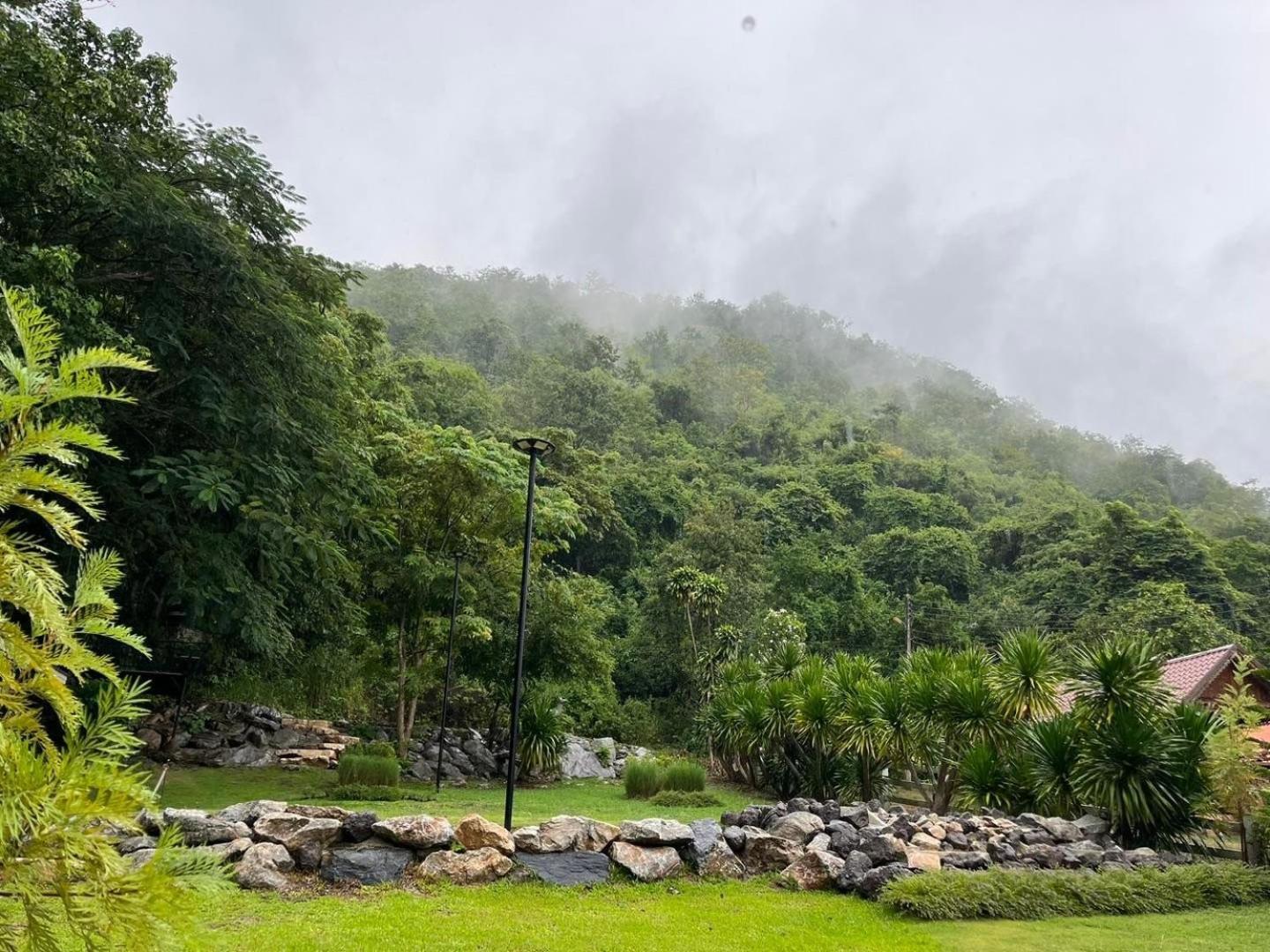 Naramountainkhaoyai รถบ้าน Ban Tha Chang Екстериор снимка